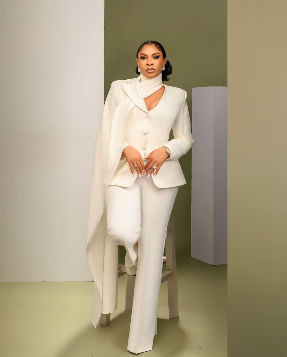 Designer Women Pants Suits Cus - огляд і ціна Women'S Red Formal Wear